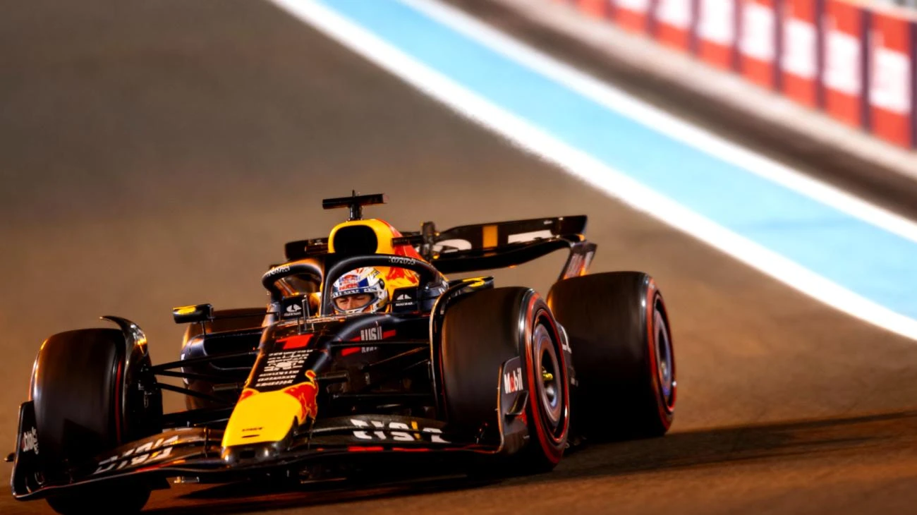 F1 heute entscheidet alles: Verstappen gegen Norris gegen Piastri – dieses Finale hat niemand kommen sehen 2025-12-07T11:45:01.531Z"